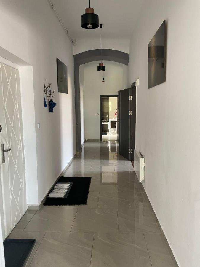 Apartament W Centrum Przy Studni 102M2 Apartment Chelm Exterior photo