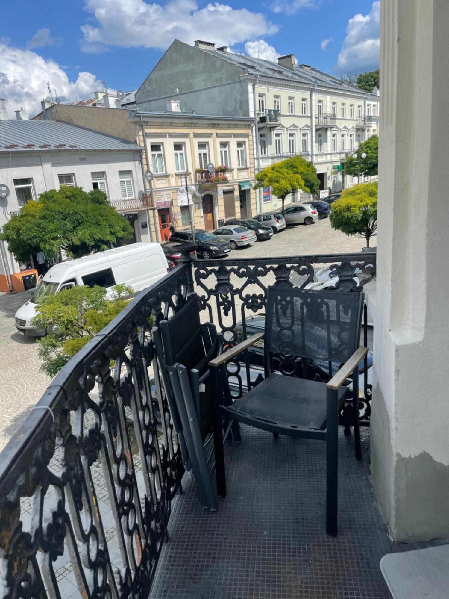 Apartament W Centrum Przy Studni 102M2 Apartment Chelm Exterior photo